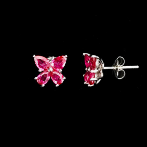 Solo Piccolo Butterfly Earrings