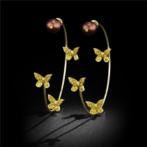 Tre Farfalle Perla Earrings