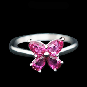 Solo Piccolo Butterfly Ring