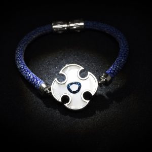 Blue Topaz Cross Stingray