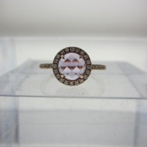 Fashion ring with 7mm round Amethyst