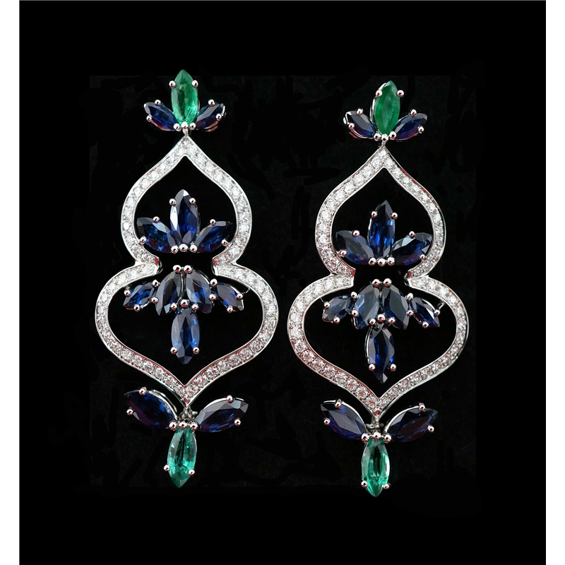 Double Flower Spades Earrings