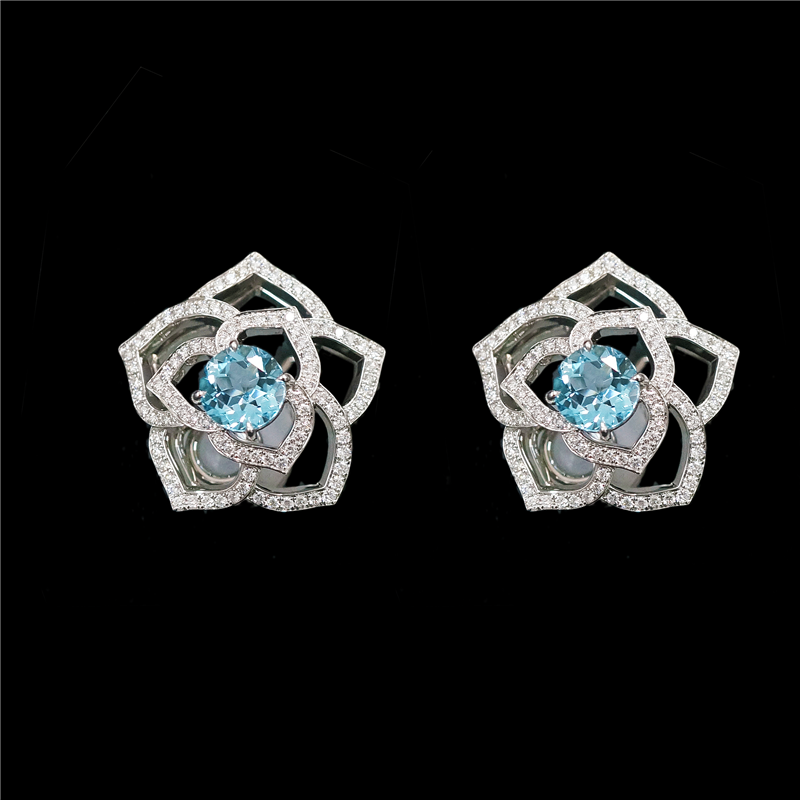 Topazius Foglia Earrings